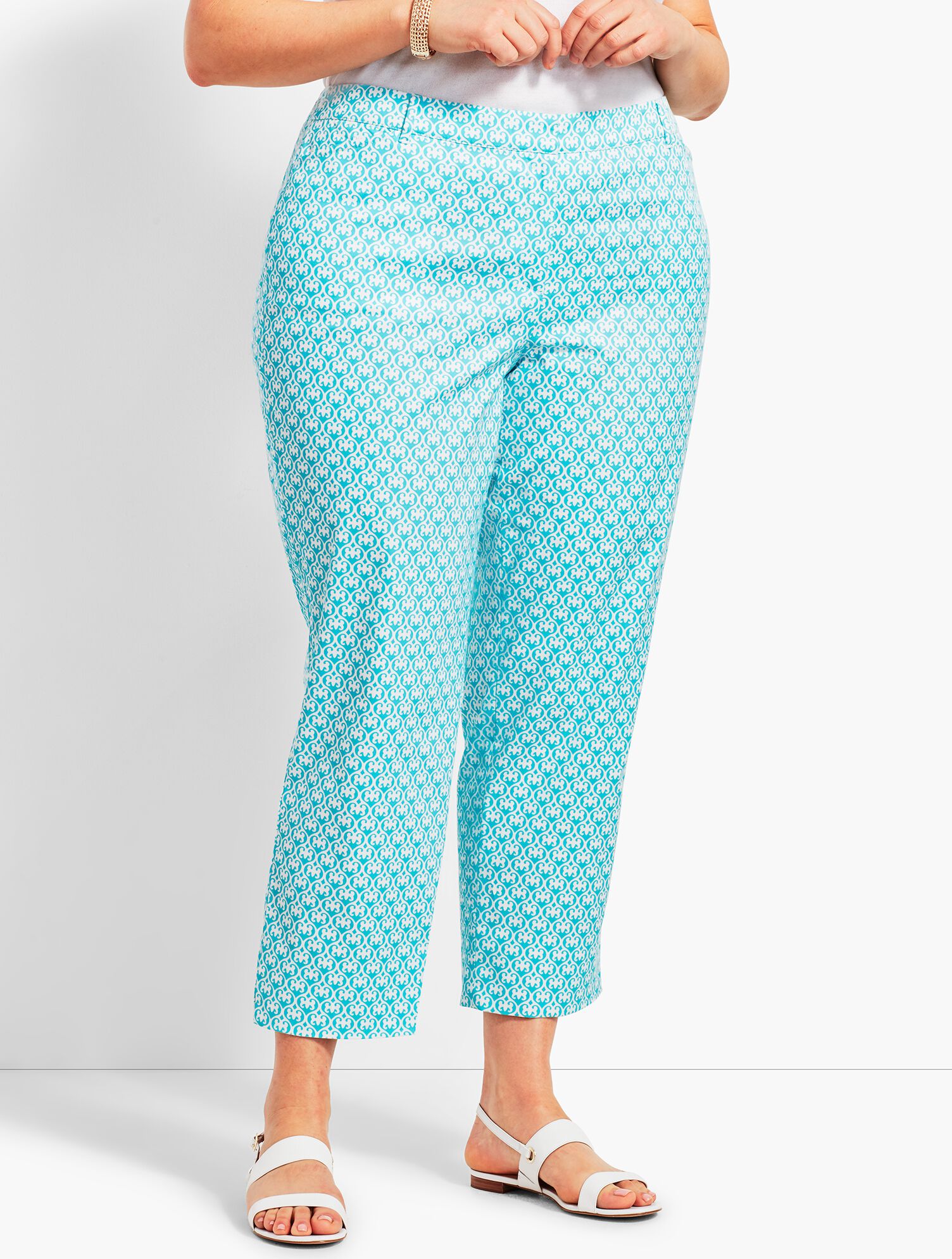 Perfect Crop - Scrolling Hearts - Curvy Fit