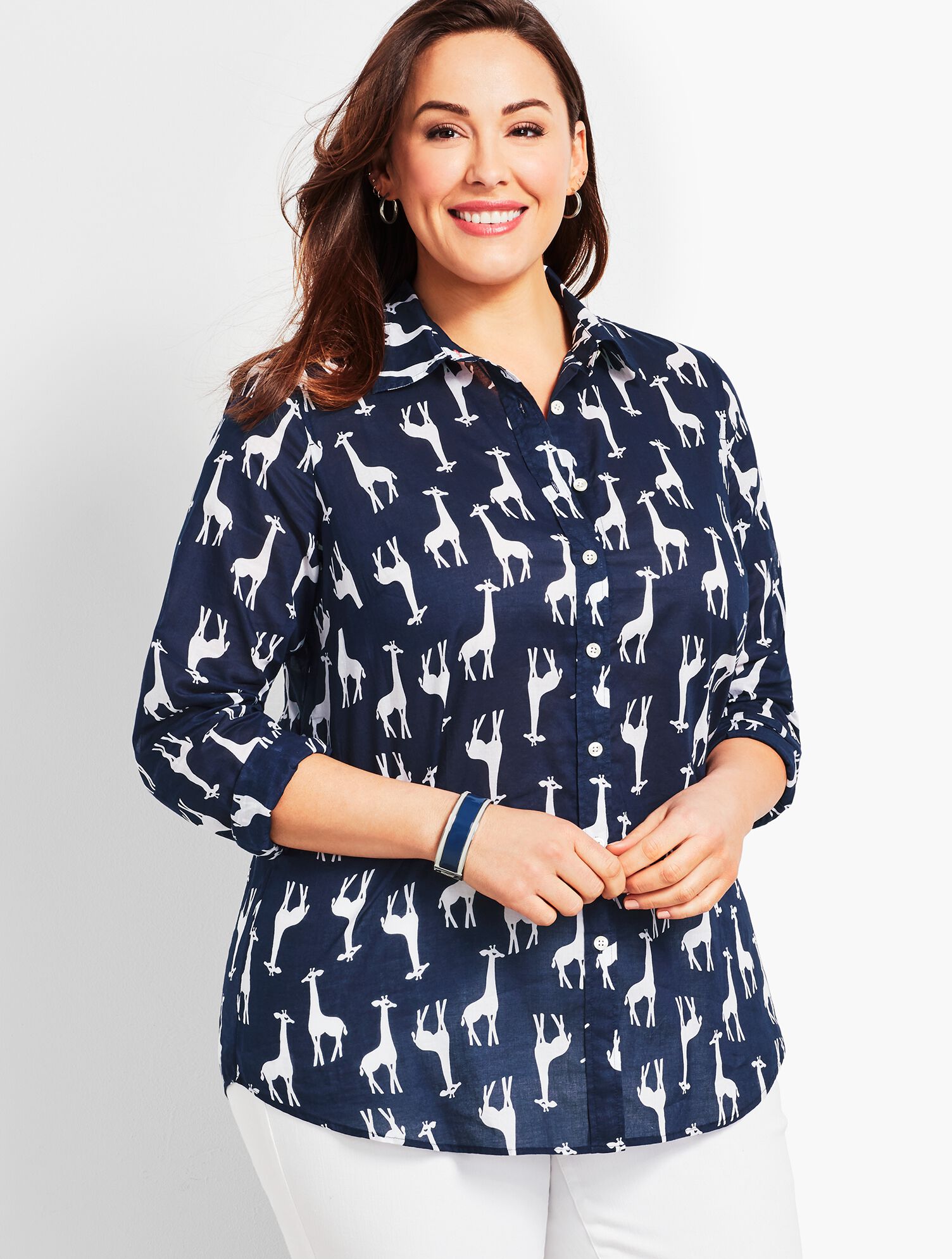 The Classic Casual Shirt - Tossed Giraffes