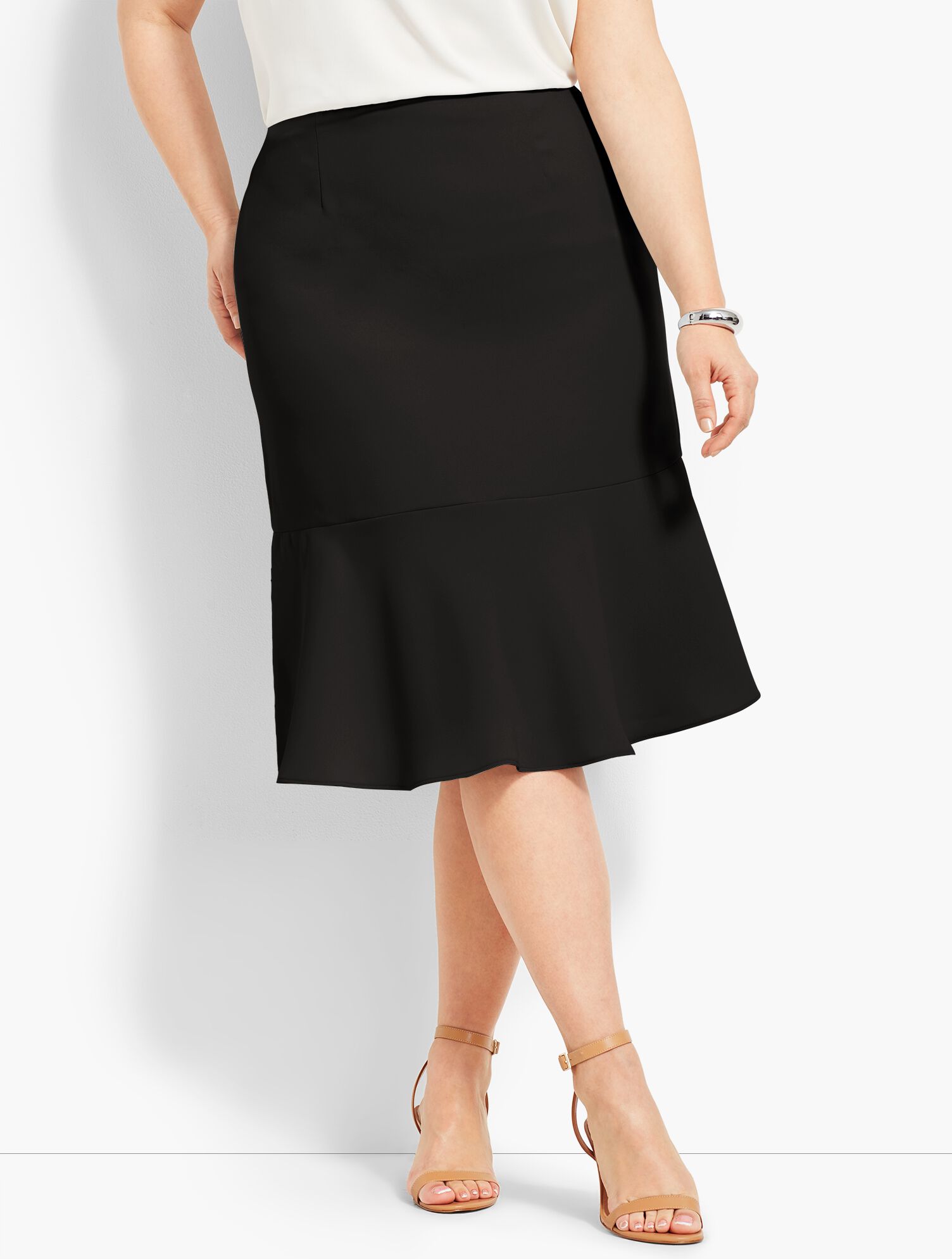 Seasonless Crepe Skirt