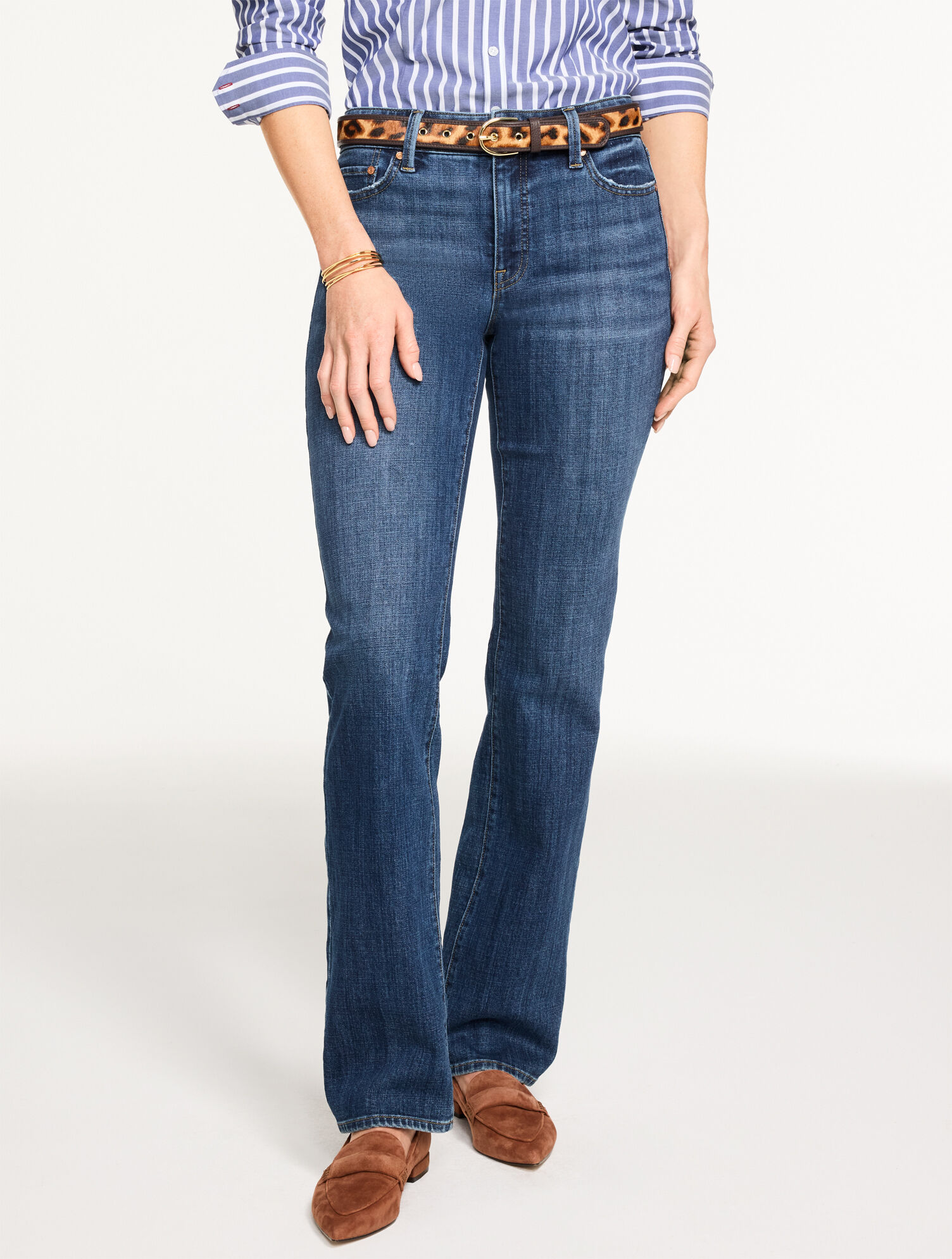 Barely Boot Jeans - Emma Wash