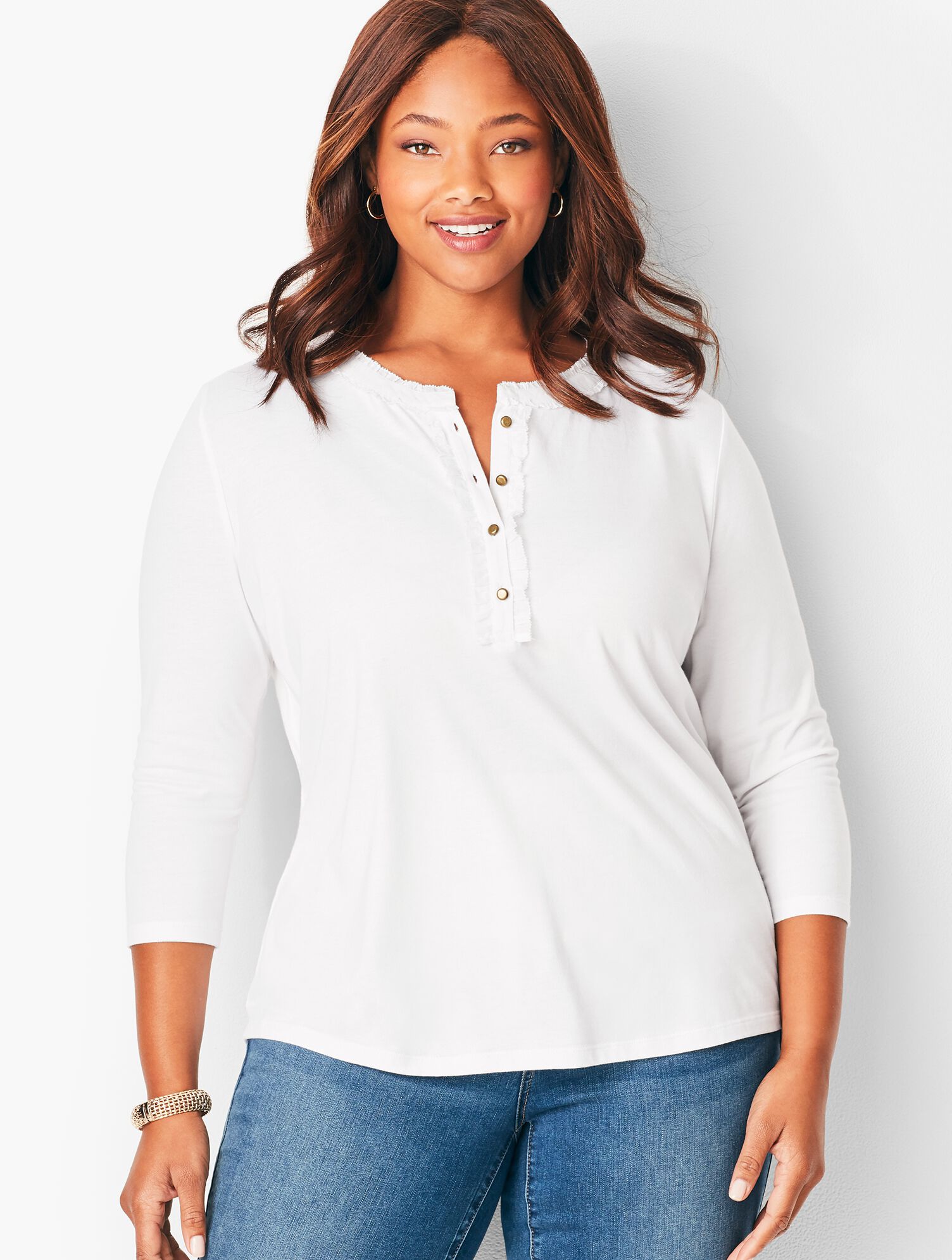 Feminine Henley Tee - Solid
